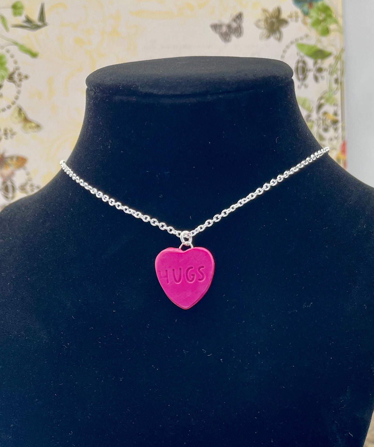 Heart-shaped pendant Necklace
