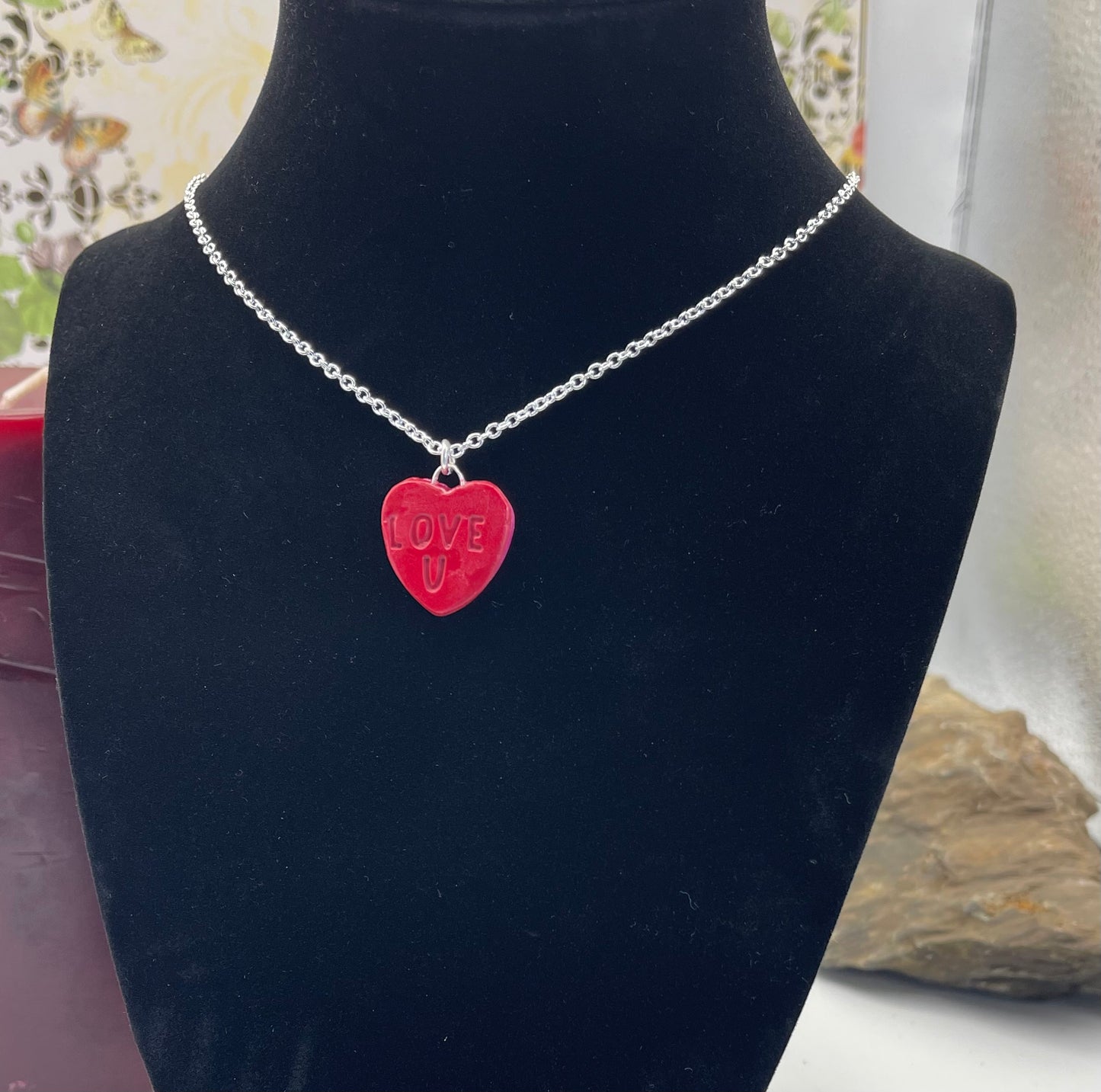 Heart-shaped pendant Necklace